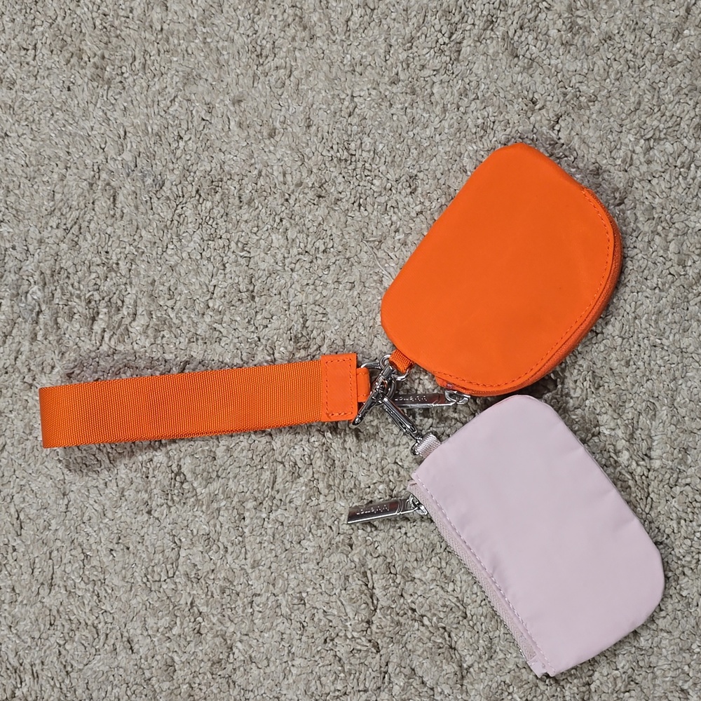 NWOT Lululemon Dual Pouch Coral Peach Orange/ Pink Siler - Picture 3 of 4